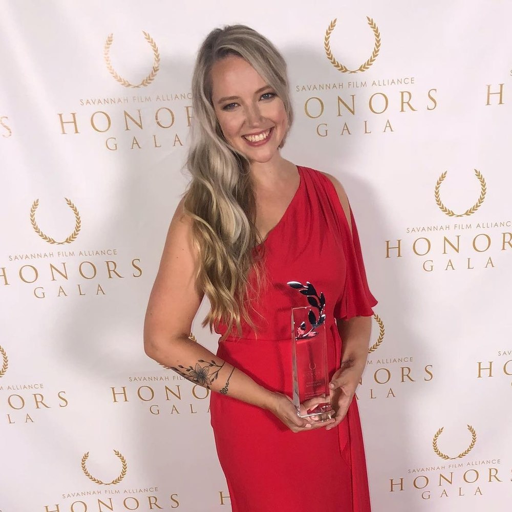 Meet your Posher, Nora